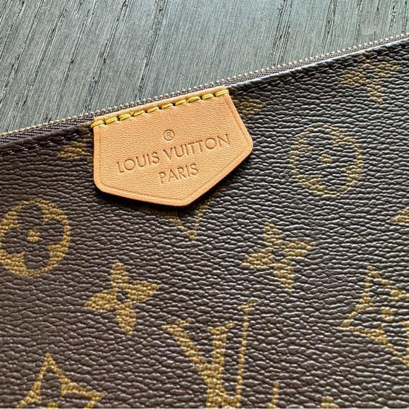 Louis Vuitton Multi Pochette Accessoires - Picture 2 of 8